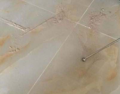 阜新市瓷砖空鼓维修公司分享粘合剂选择不当在瓷砖铺贴过程中可能导致以下问题